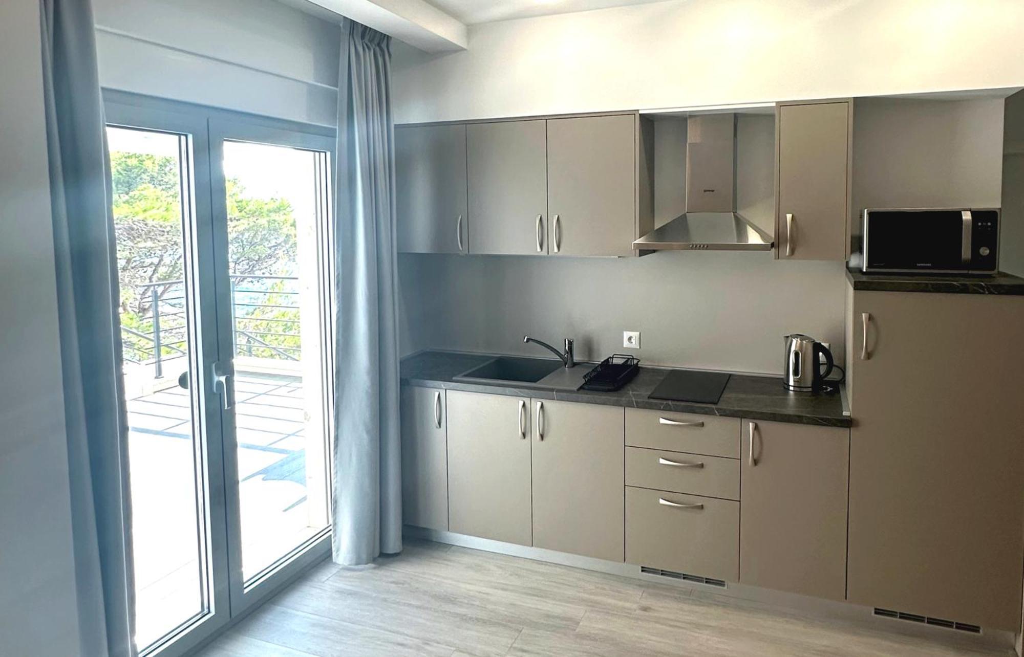 דרזניצה Adria Miris Apartments מראה חיצוני תמונה