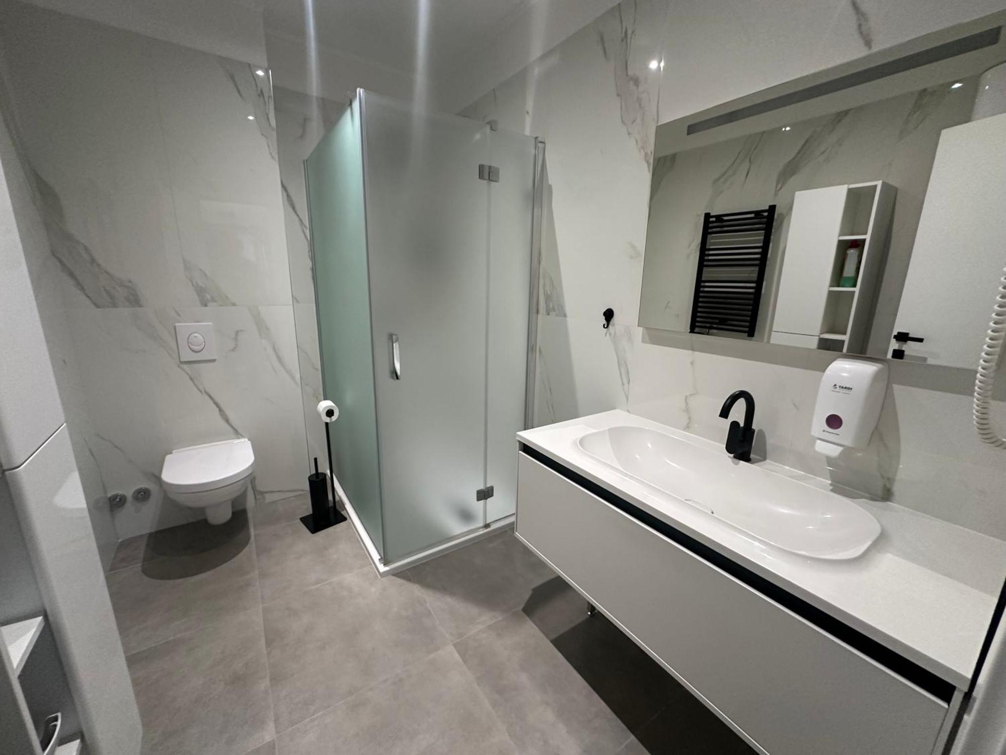 דרזניצה Adria Miris Apartments מראה חיצוני תמונה